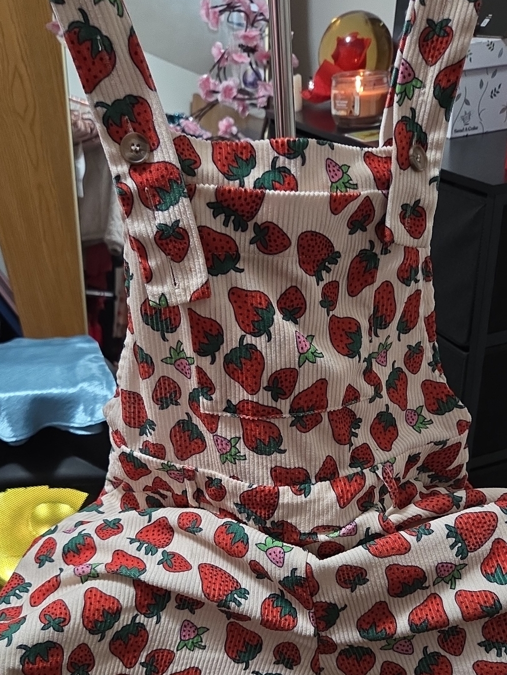 Cider Strawberry Vintage Overalls (worn once) too small - Picture 3 of 4